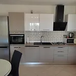 Apartman Grey House Zára