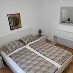 Apartman Grey House Zára