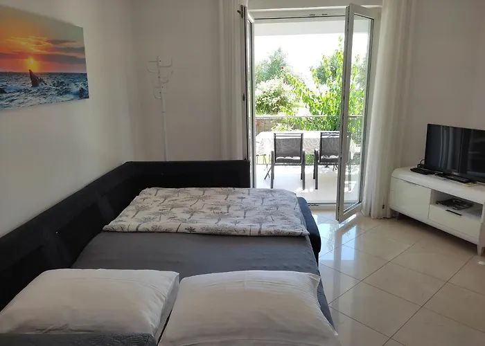 Grey House Apartment