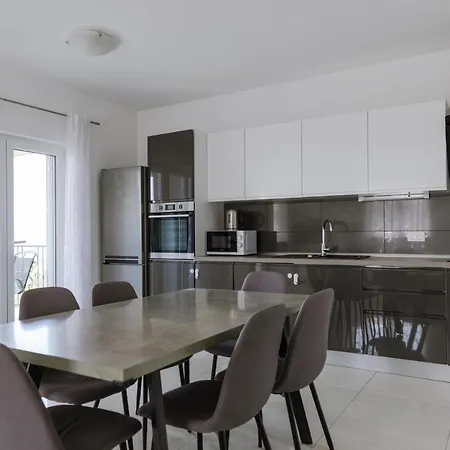 Apartment Grey House Zadar