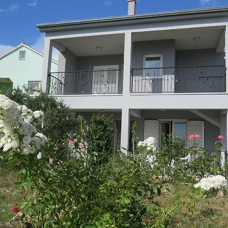 Apartment Grey House *