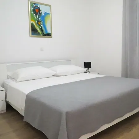 Grey House Apartment